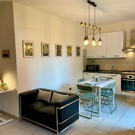 Lägenhet Bnbook Blue River -2 Bedrooms And Private Parking Sesto Calende