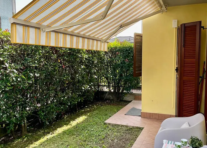 Bnbook Blue River -2 Bedrooms And Private Parking Apartament Sesto Calende